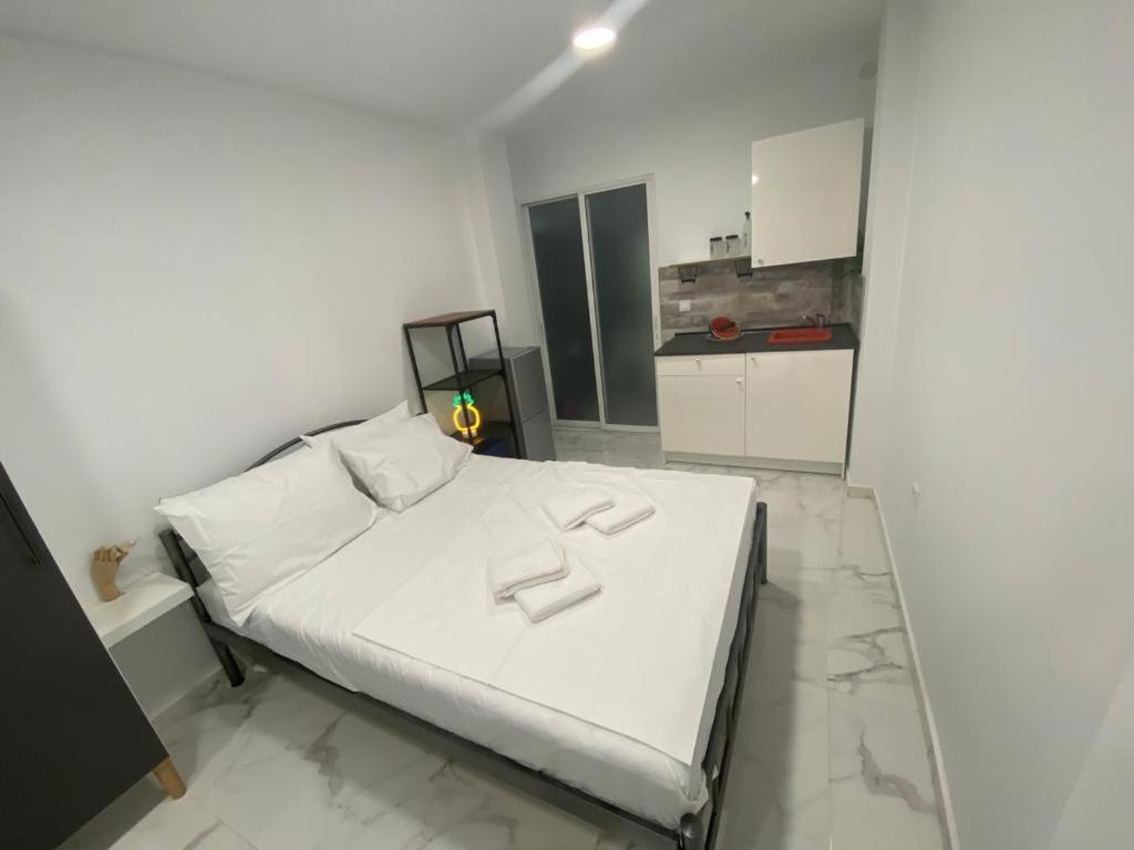 Nirvana Comfort Apartments 2 Tesalonika Bagian luar foto