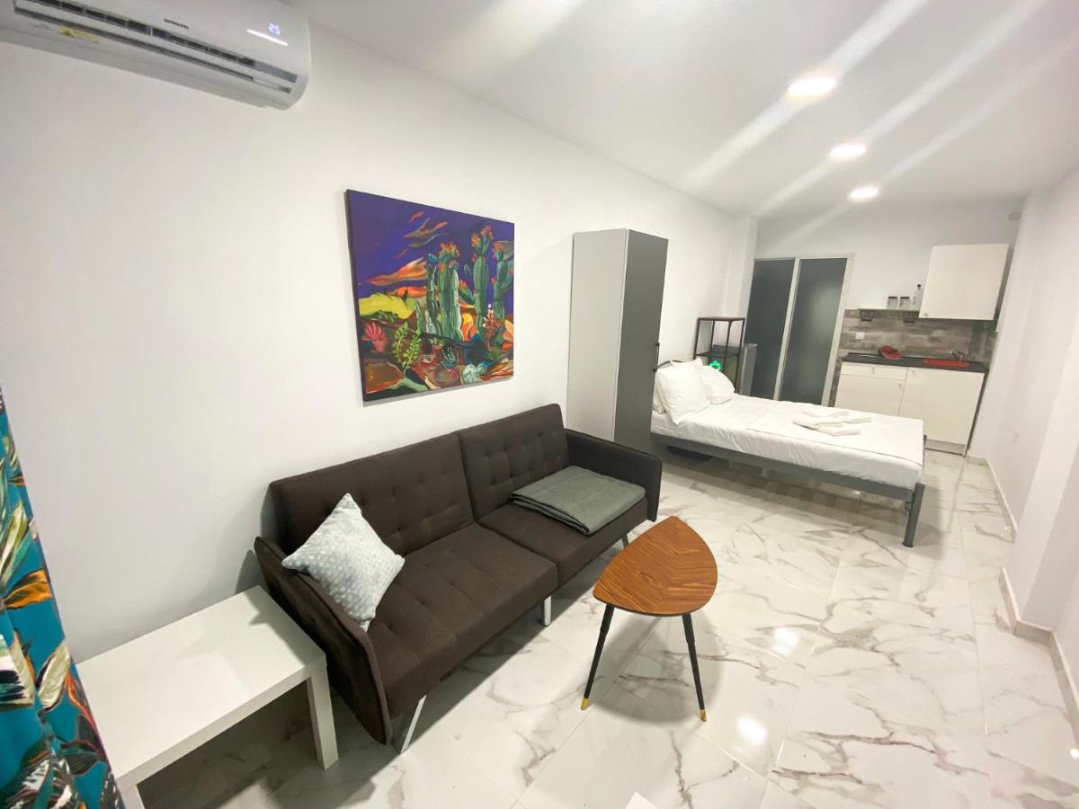 Nirvana Comfort Apartments 2 Tesalonika Bagian luar foto